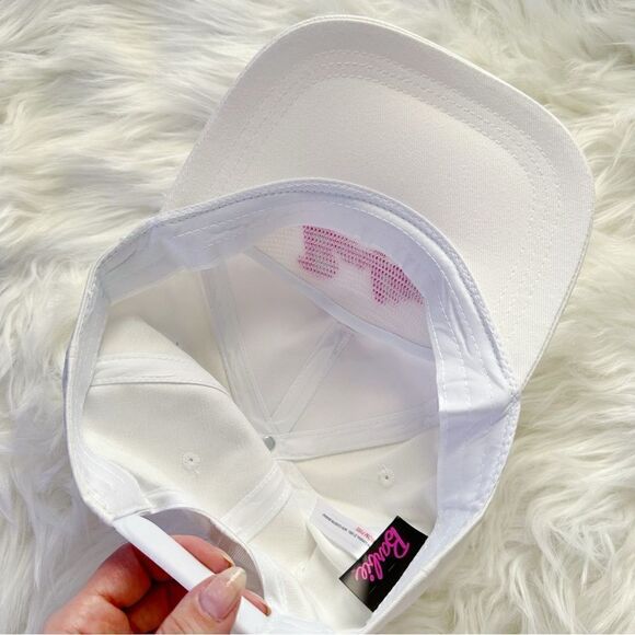 ɴᴡᴛ ʙᴀʀʙɪᴇ x ᴜᴏ ꜱɴᴀᴘʙᴀᴄᴋ ʟᴏɢᴏ ʜᴀᴛ - Picture 9 of 17